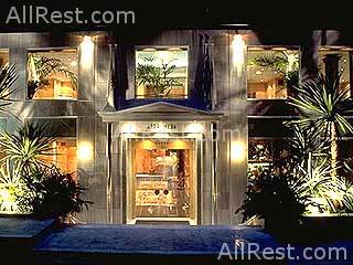 G.R. Louis Athens Hotel 